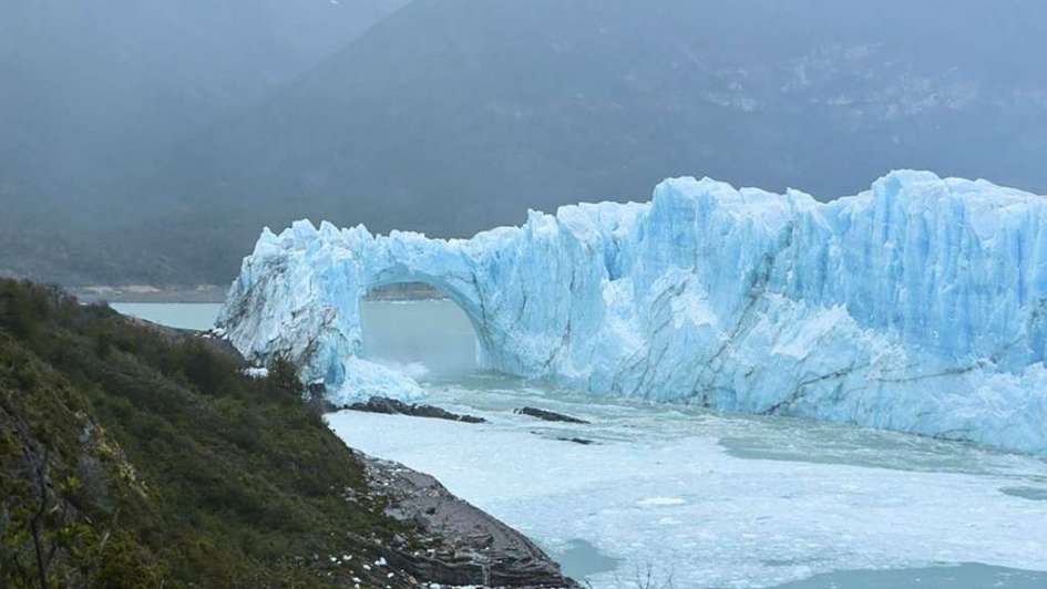 Cayo El Puente De Hielo Del Glaciar Perito Moreno Tras Cinco Semanas De Espera Radio Mitre