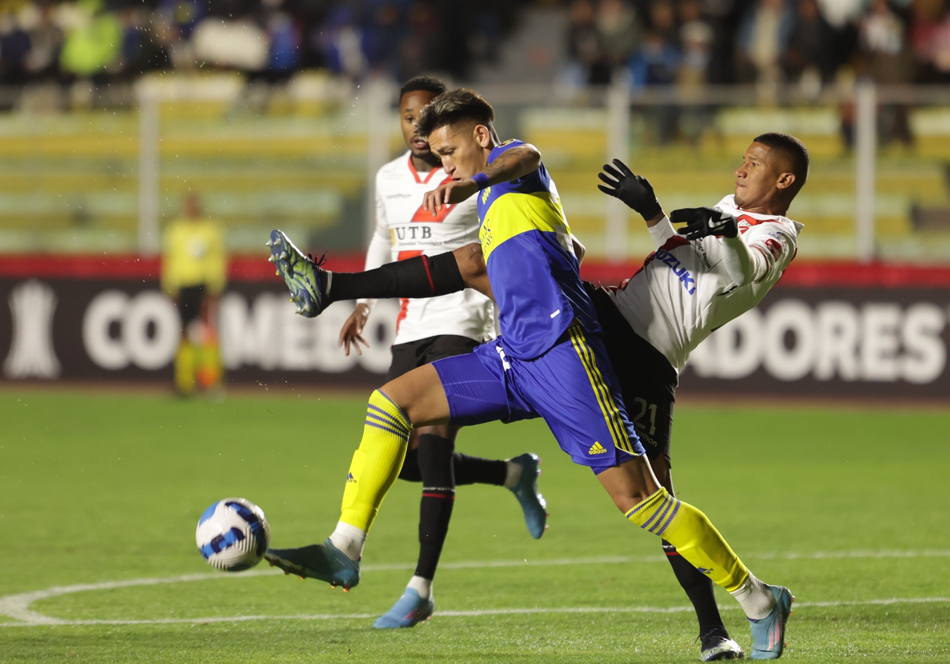 Copa Libertadores: Trabajoso triunfo de Boca en La Paz que lo deja en zona de clasificación