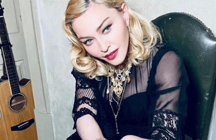 Madonna y una foto desnuda para burlarse del criterio de censura de Instagram