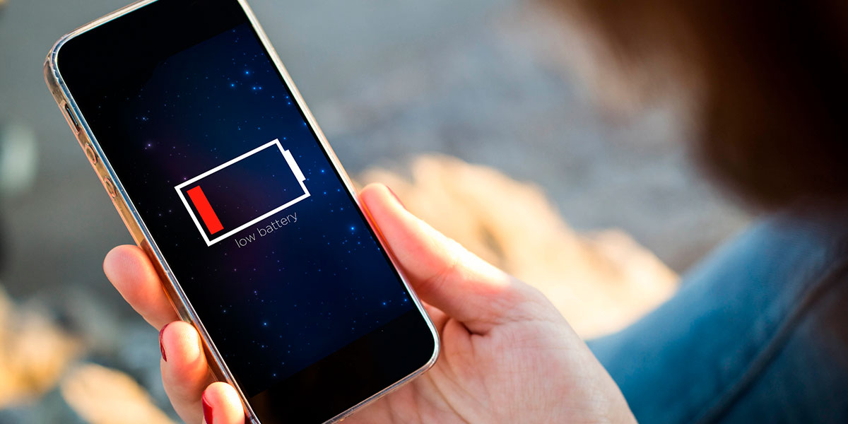 Los 10 errores más comunes que gastan la batería del teléfono: cómo evitarlos