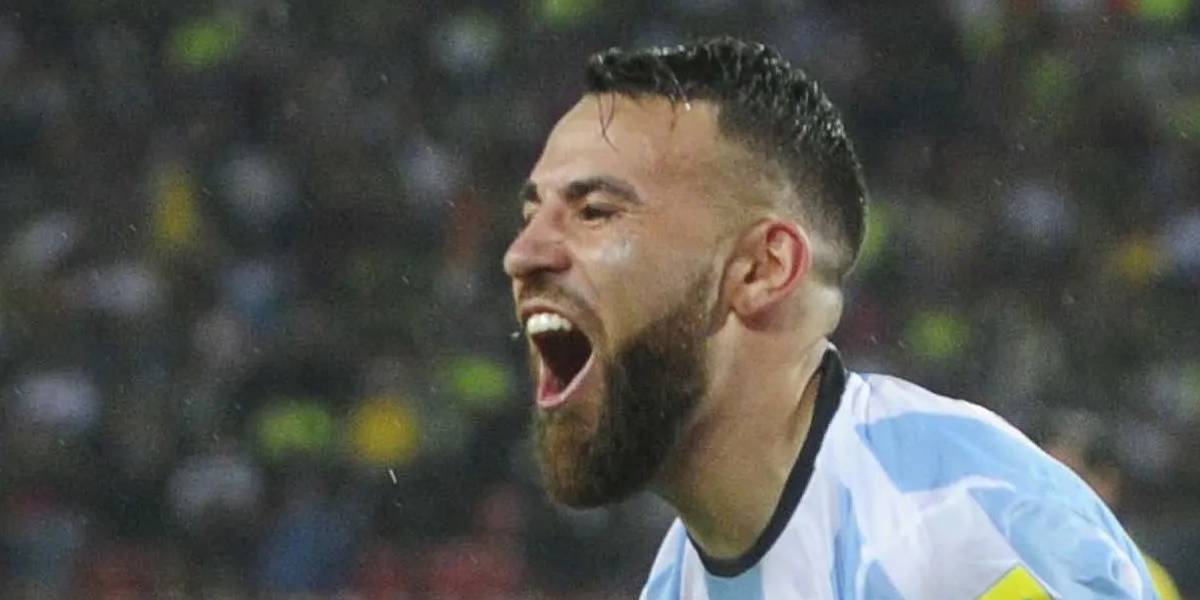 Nicolás Otamendi volvió al humilde barrio en donde aprendió a jugar al  futbol y generó mucha emoción | La 100