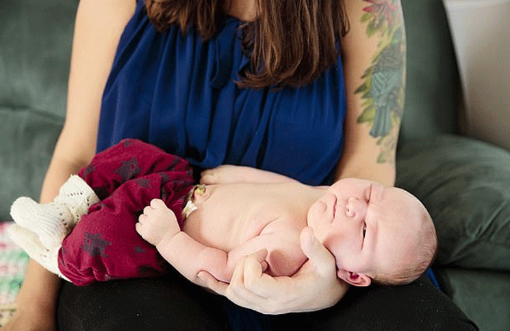 Nacio Un Super Bebe De Casi 6 Kilos Por Parto Natural Y Asombro Hasta A Los Medicos La 100