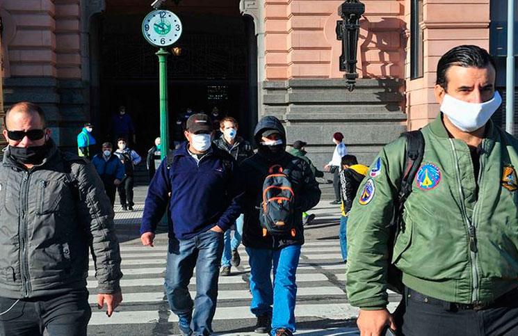 Cuarentena: podrían habilitarse actividades "de muy bajo riesgo" en la Ciudad
