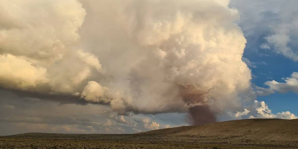 Un violento tornado barrió con todo a su paso en Mendoza (el video da miedo)
