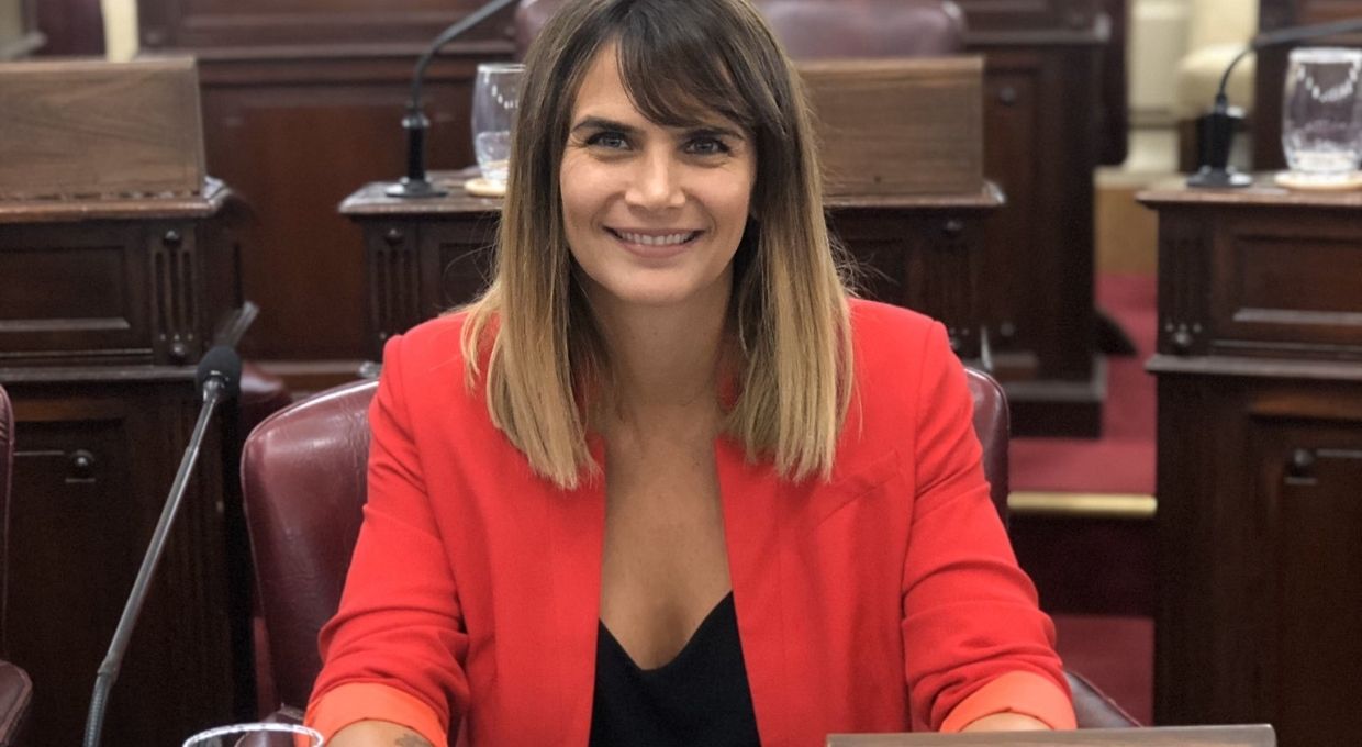 Amalia Granata contra el Presidente: "Que deje de pasear con Moyano y tenga un poco más de respeto al pueblo"