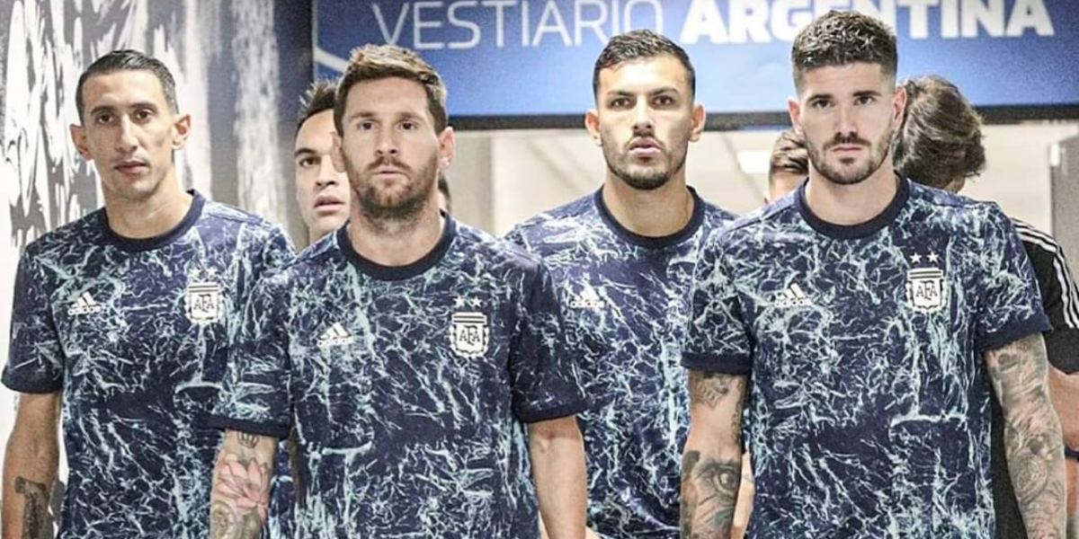 Se filtró la camiseta de entrenamiento que utilizará la selección Argentina en el Mundial de Qatar