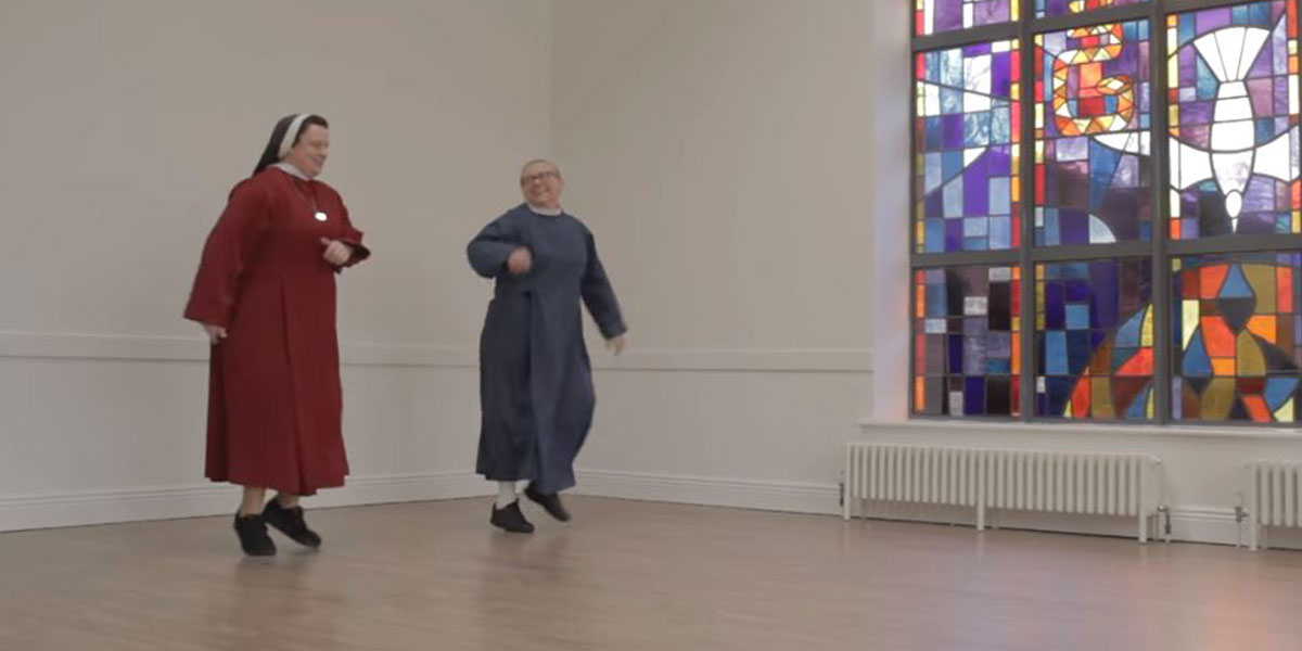 Video: el desopilante baile de un grupo de monjas para “animar” a la gente en pandemia