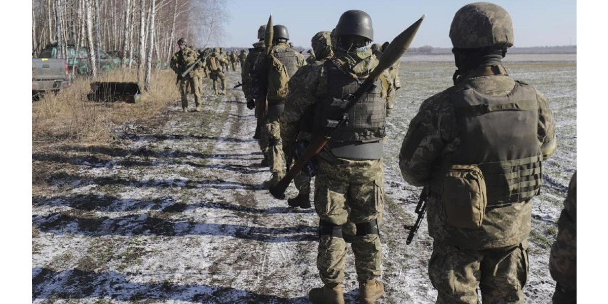 Alerta en Ucrania: Bielorrusia podría sumarse a la invasión de Rusia, según la OTAN