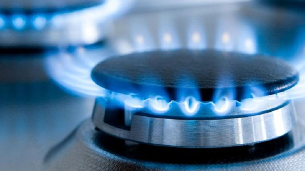 Formulario para mantener el subsidio de gas y luz: cómo inscribirse y cuándo se habilita 