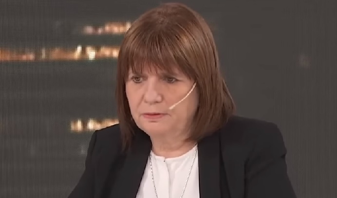 Patricia Bullrich cuestionó los planes sociales: "La Argentina tiene mucho empleo reprimido"