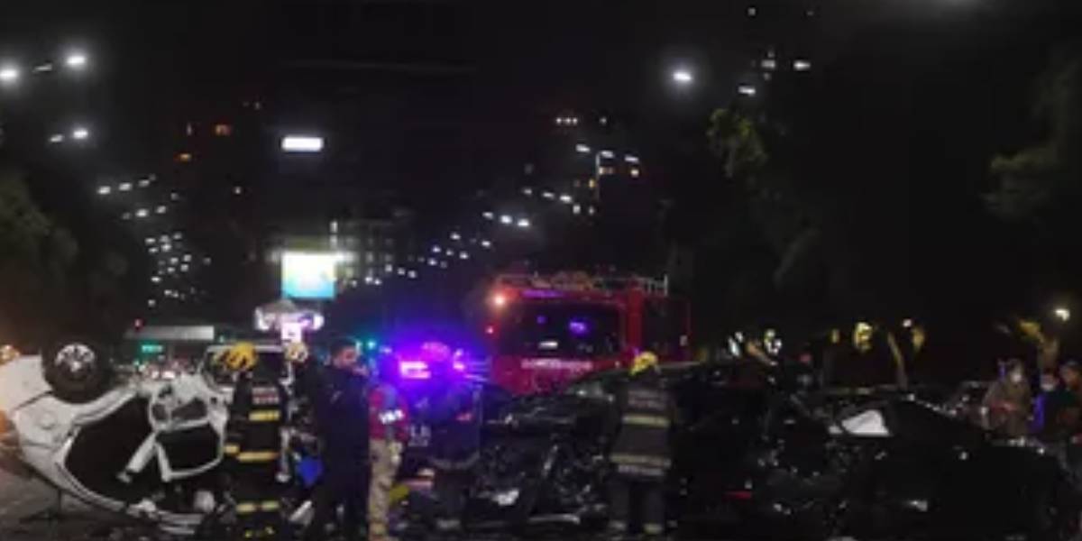 🔴 Un conductor borracho provocó un triple accidente en Av. Libertador: el video del momento exacto 