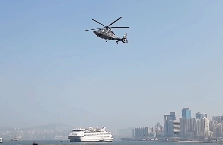 Viral  El alucinante video que muestra un helicóptero volando...¡pero sin mover las hélices!