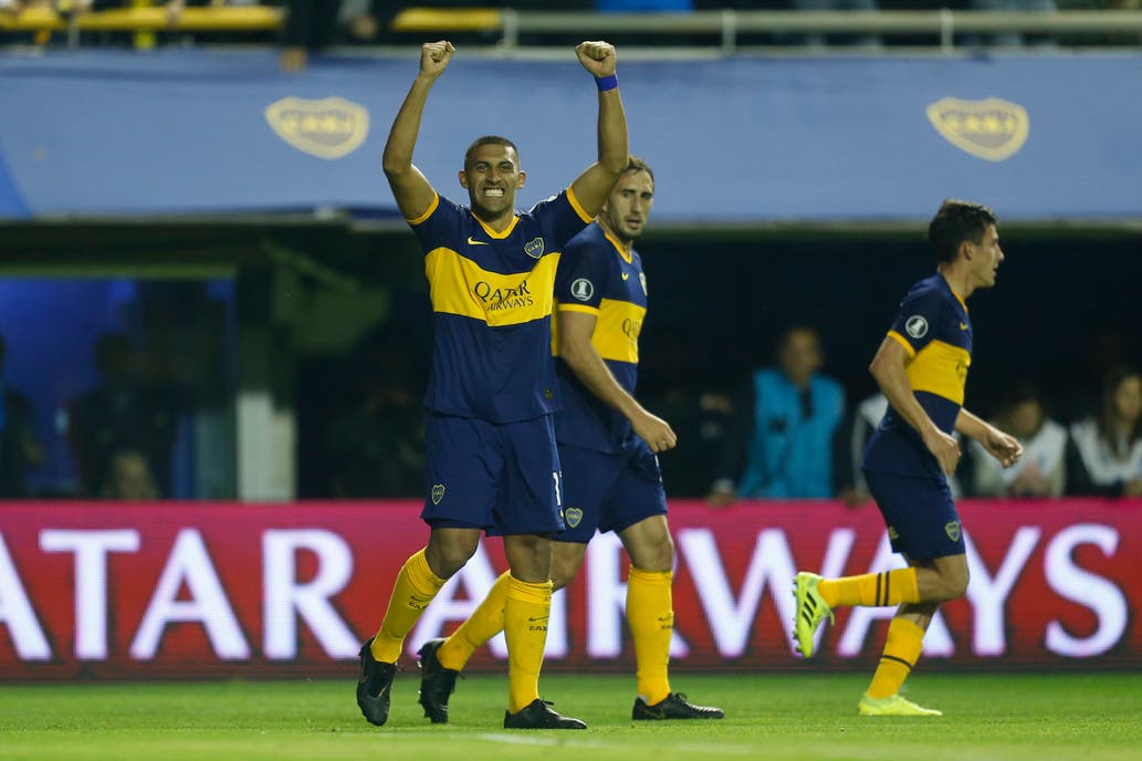 Boca venció a Atlético Paranaense y pasó a cuartos de final de la Copa Libertadores