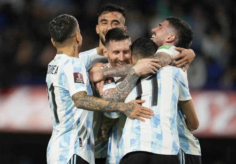 Con un récord histórico de Lionel Messi, Argentina goleó a Estonia