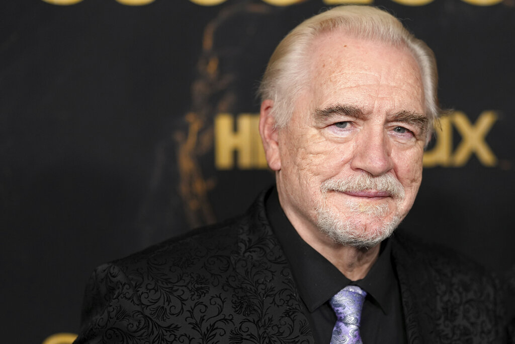 ARCHIVO – El actor Brian Cox en la premiere de la tercera temporada de la serie de HBO en Nueva York el 12 de octubre de 2021. Cox escribió un libro de memorias titulado 