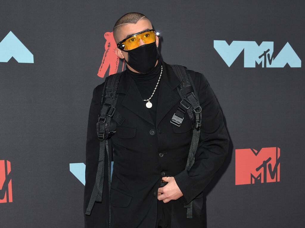 Por error joven gasta más de 200 mil pesos en boletos para Bad Bunny