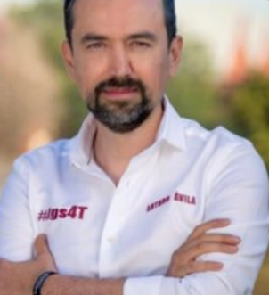 Arturo Ávila