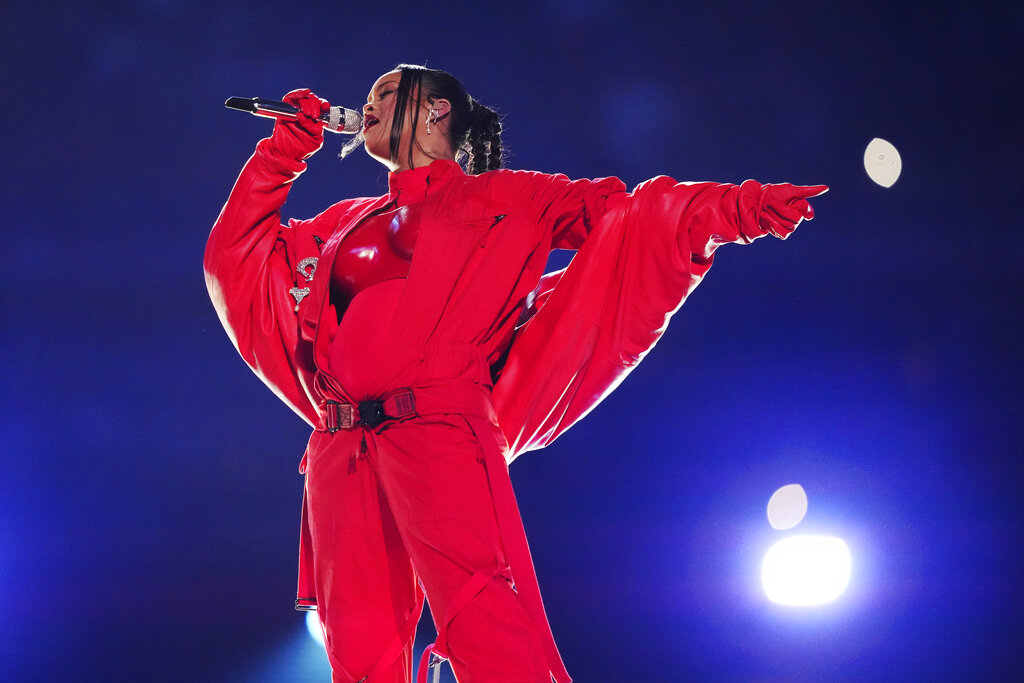 Super Bowl 2023: Rihanna y qué otros artistas cantan hoy en el