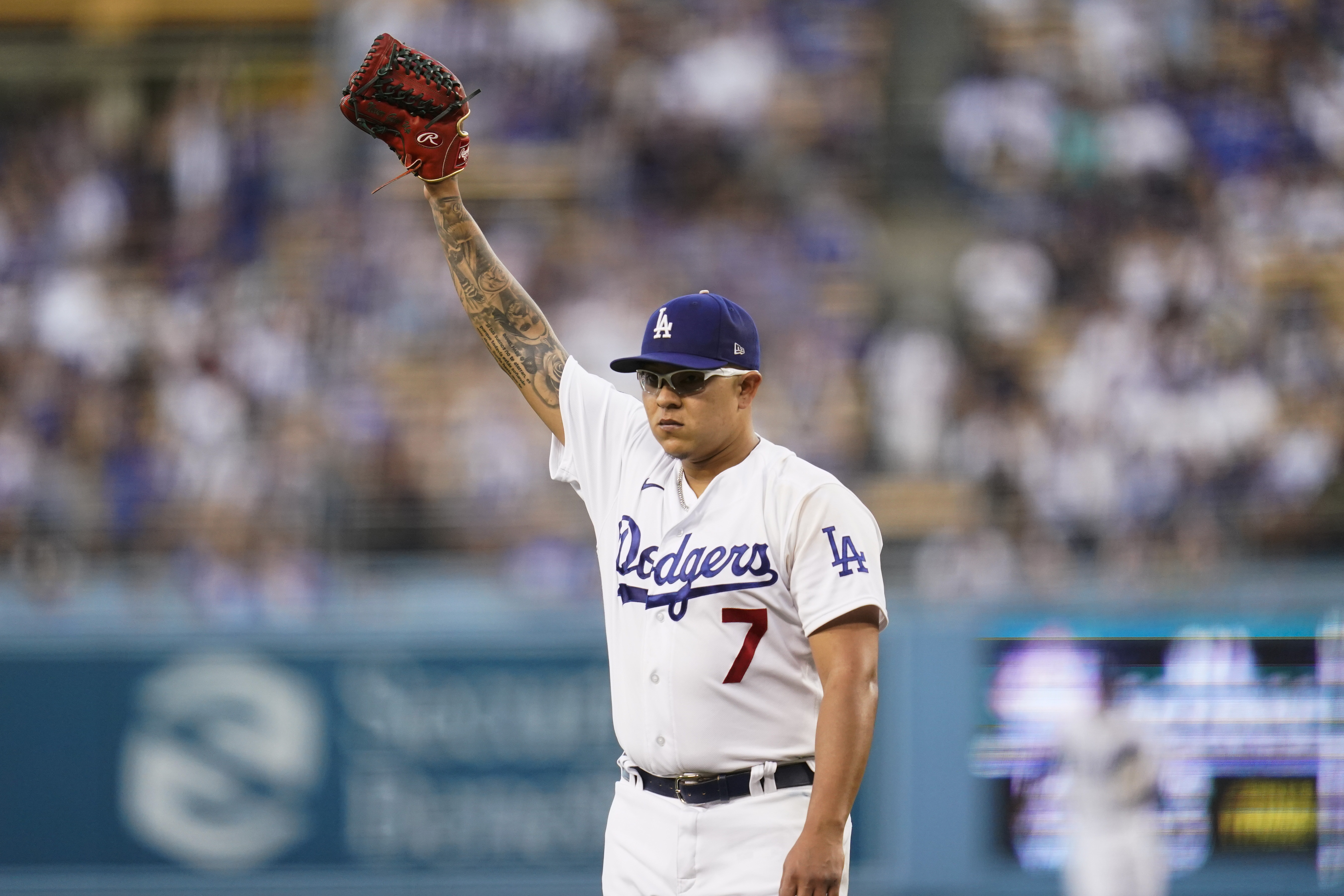 Julio Urias Photostream  Jugadores de béisbol, Fotos de béisbol