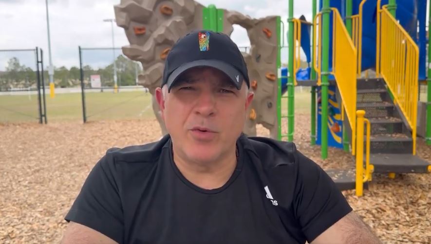 Christian Daes ofrece empleo en X