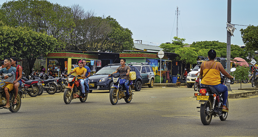 En Tibú hay un miedo generalizado. La comunidad sabe que los que mandan son los grupos armados.