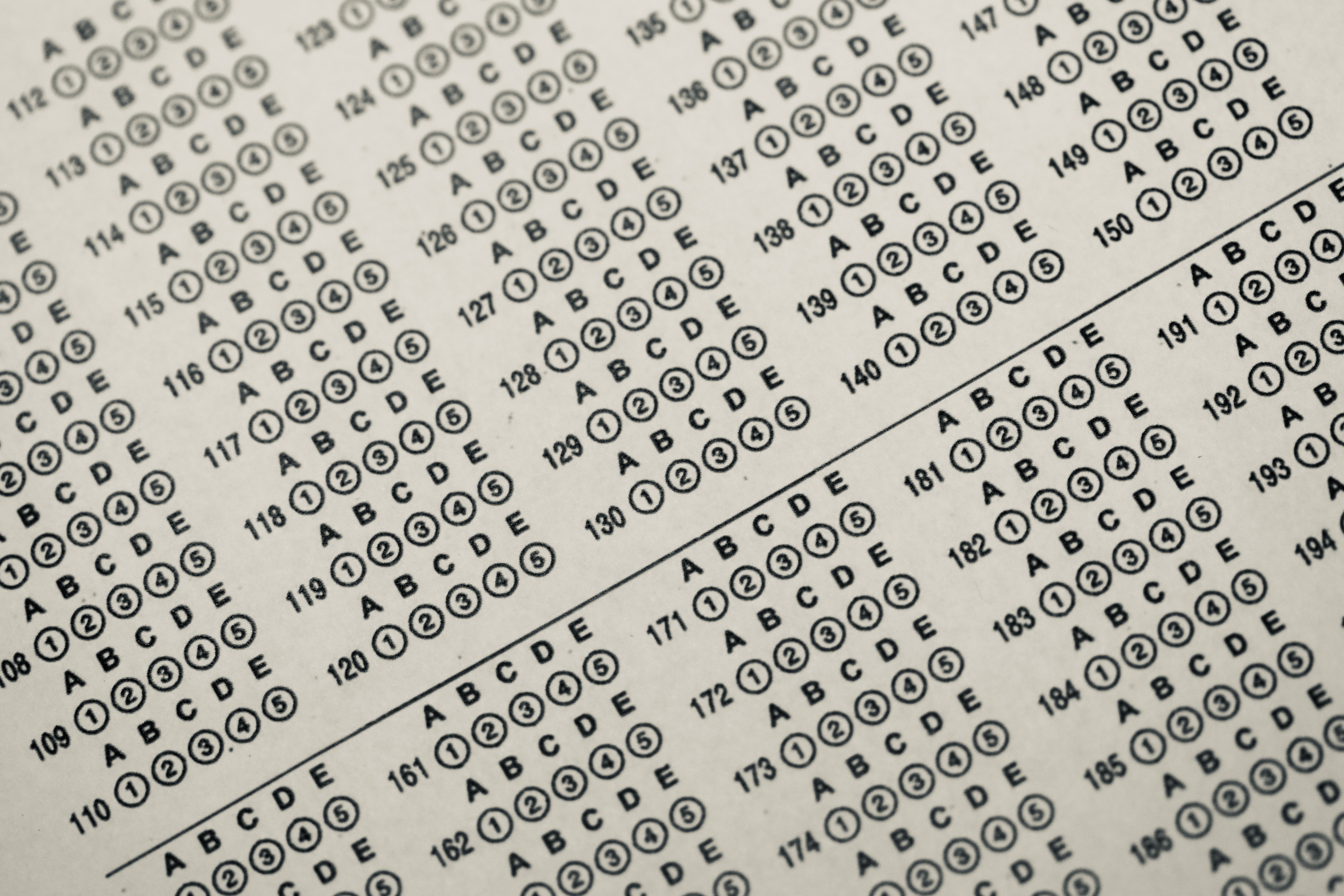 El examen por el que denunciaron a Thomas Greg and Sons.