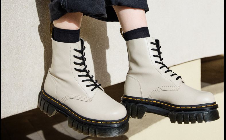 Dr martens 70 descuento peru hotsell