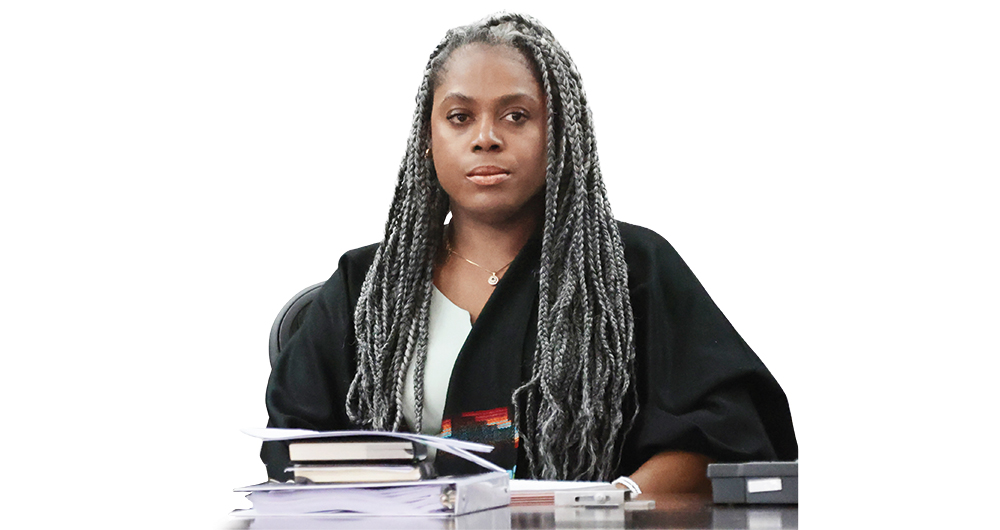 Aurora Vergara FigueroaMinistra de Educación