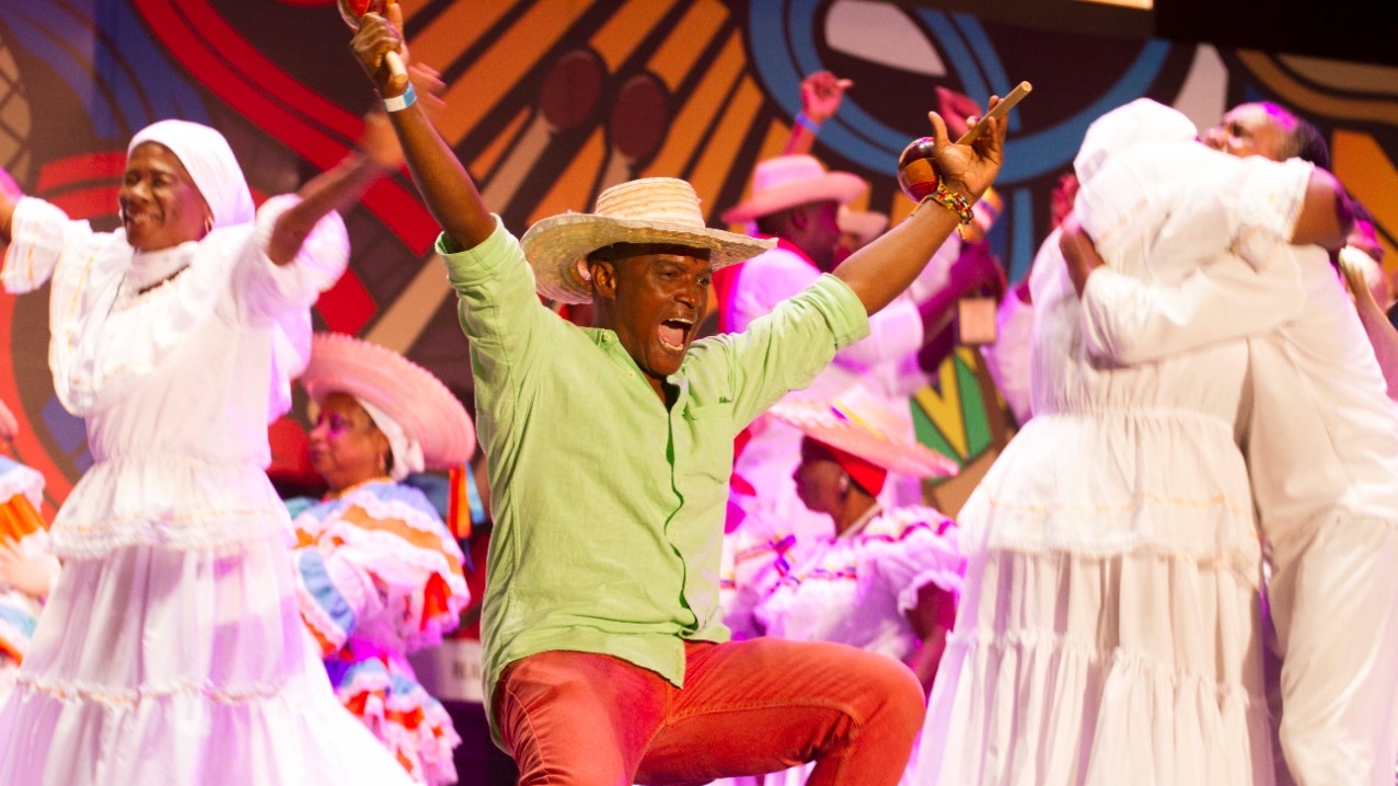 Hasta el 15 de agosto, Santiago de Cali se viste de folclor, cantos, arrullos y mucha marimba durante el Festival Petronio Álvarez.