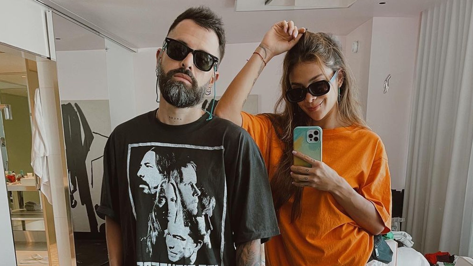 Mike Bahía y Greeicy Rendón