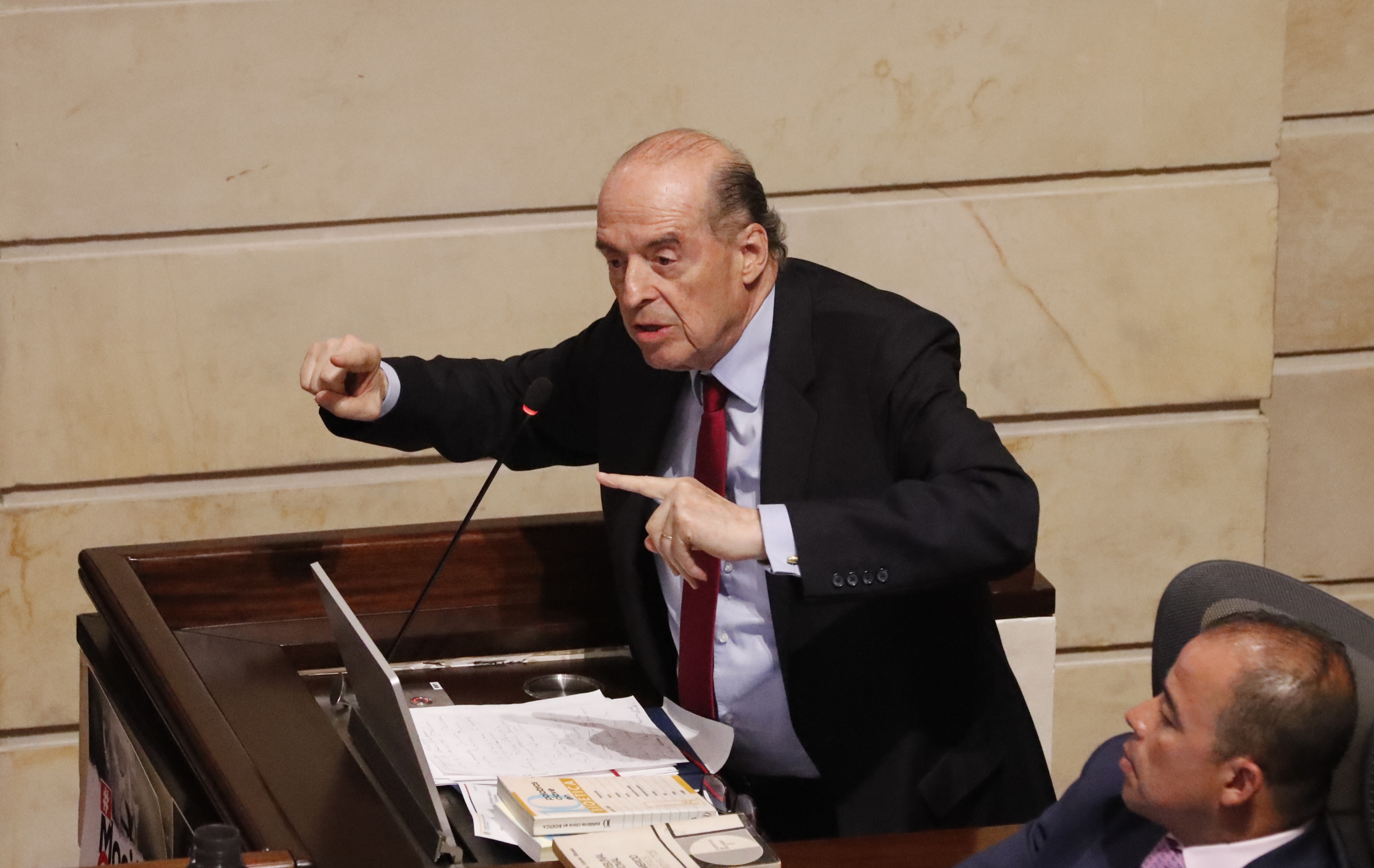 Moción de censura al canciller Álvaro Leyva en la plenaria de la Cámara de Representantes