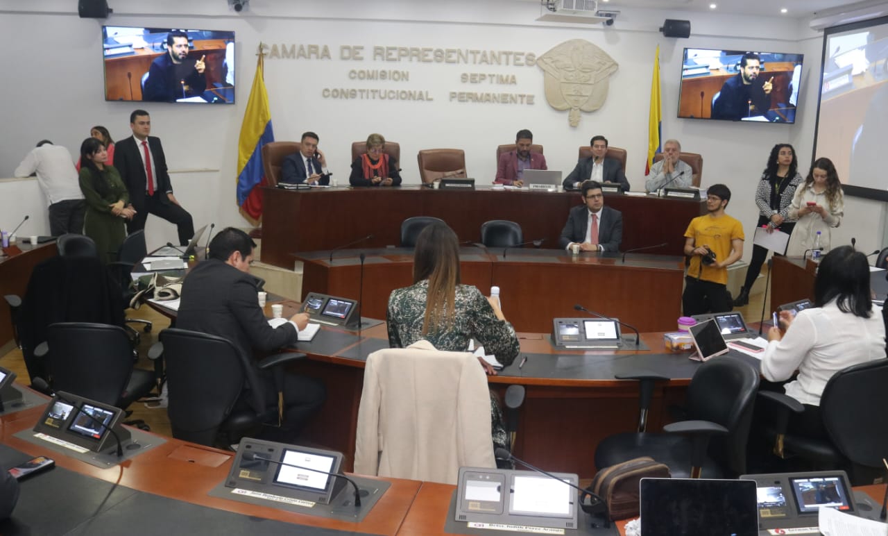 Comisión Séptima de la Cámara de Representantes.