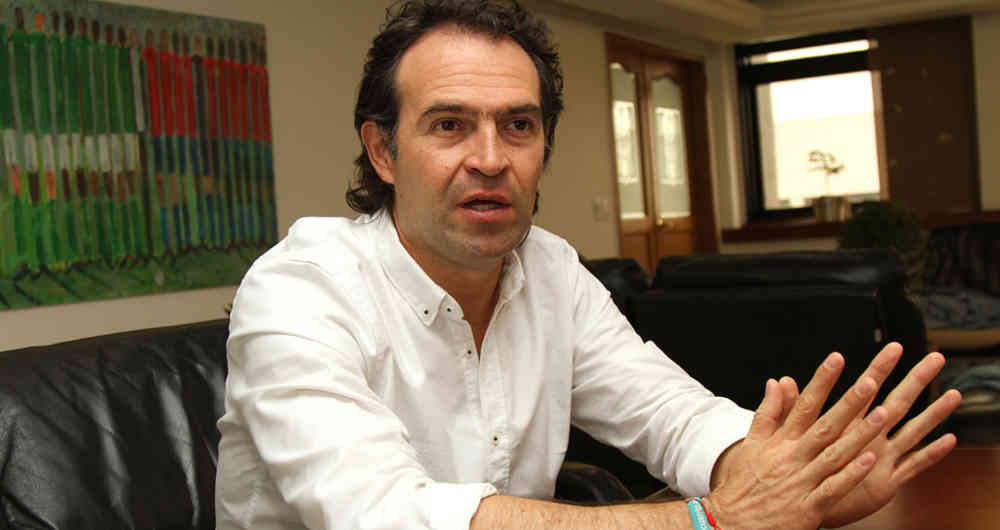 A Federico Gutierrez, alcalde de Medellín, lo que más le gusta es caminar por la ciudad "estoy convencido de que es la mejor forma de conocer a un territorio".