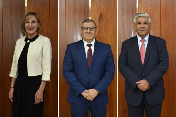 Candidatos al cargo de magistrado de la Corte Constitucional Claudia Dangond, Miguel Polo y Jaime Humberto Tobar.