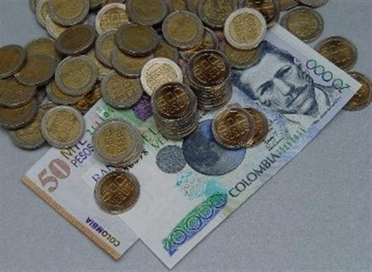 Se estima que en Colombia, unos tres millones de trabajadores devengan un salario mínimo