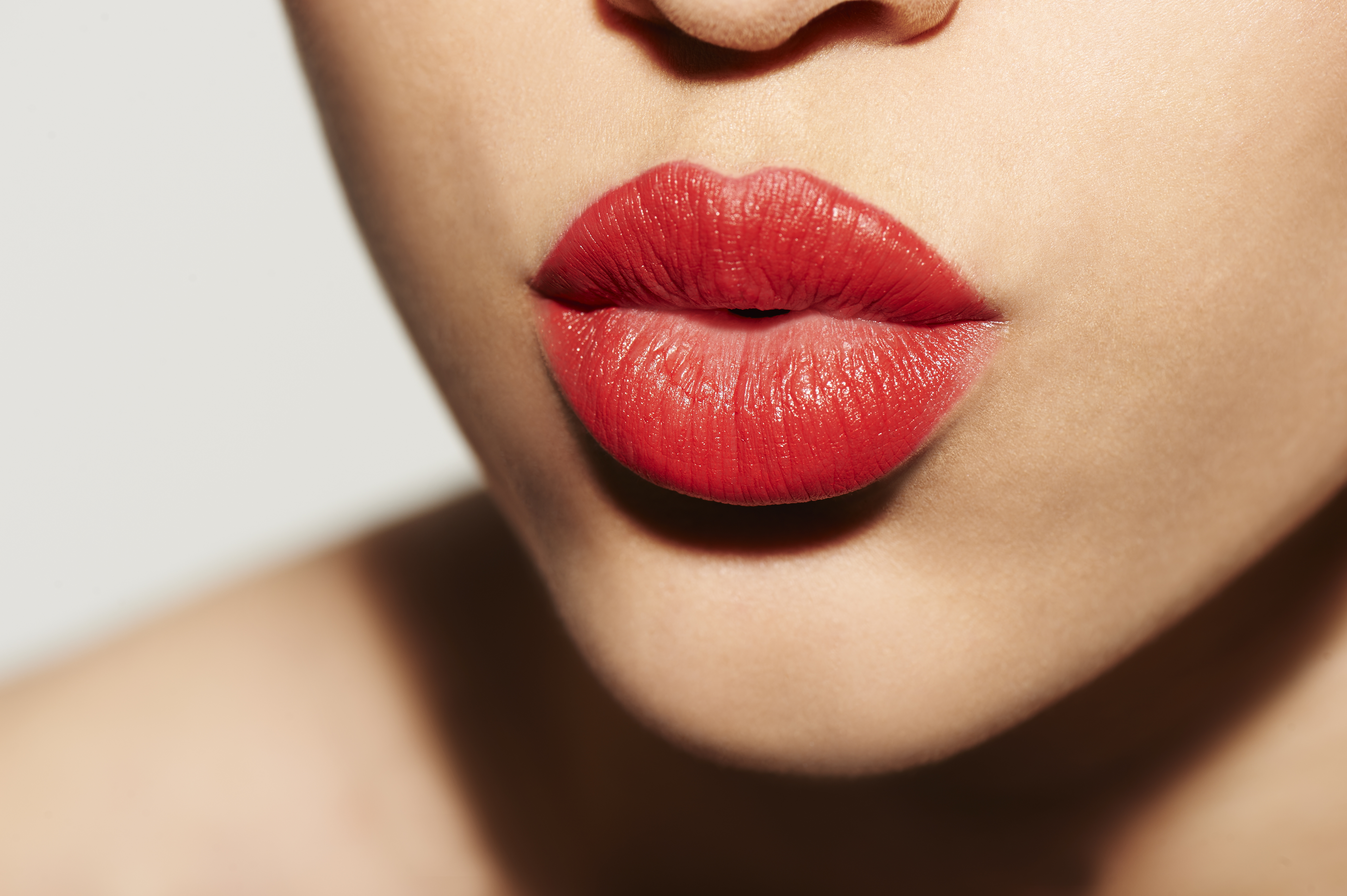 Cómo hacer botox casero para aumentar el volumen de los labios?