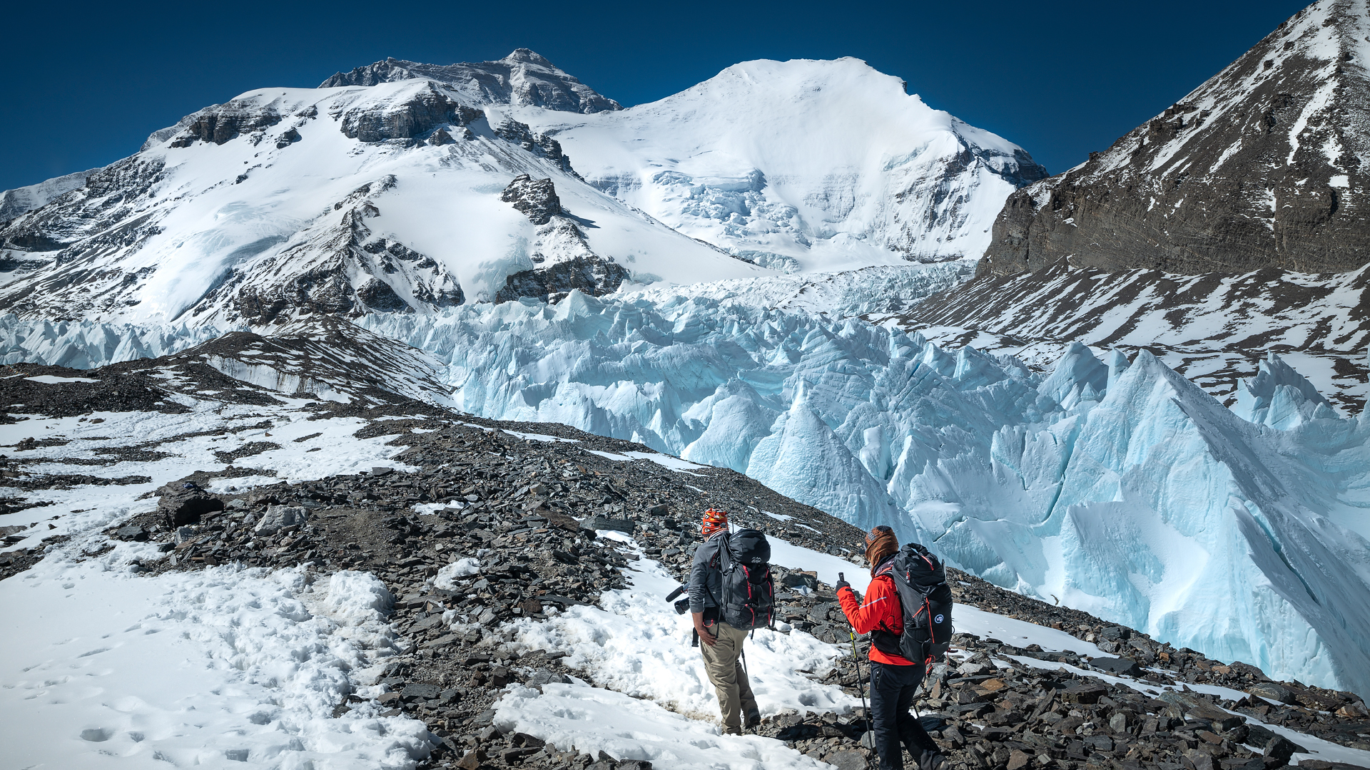 La altura del monte Everest es de 8.848,86 metros, anunciaron China y Nepal. (Photo by Hu Guoheng/VCG via Getty Images)