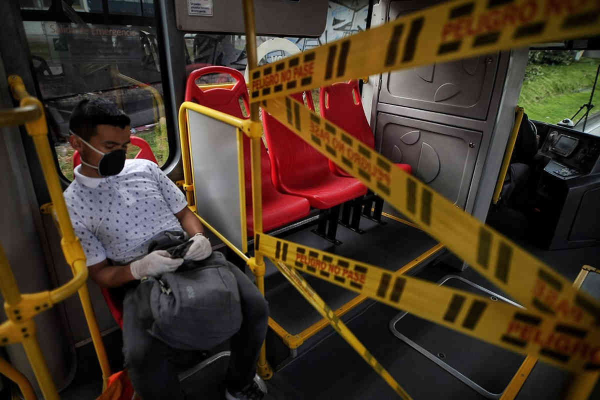 Coronavirus: los protocolos en TransMilenio para mantener la distancia