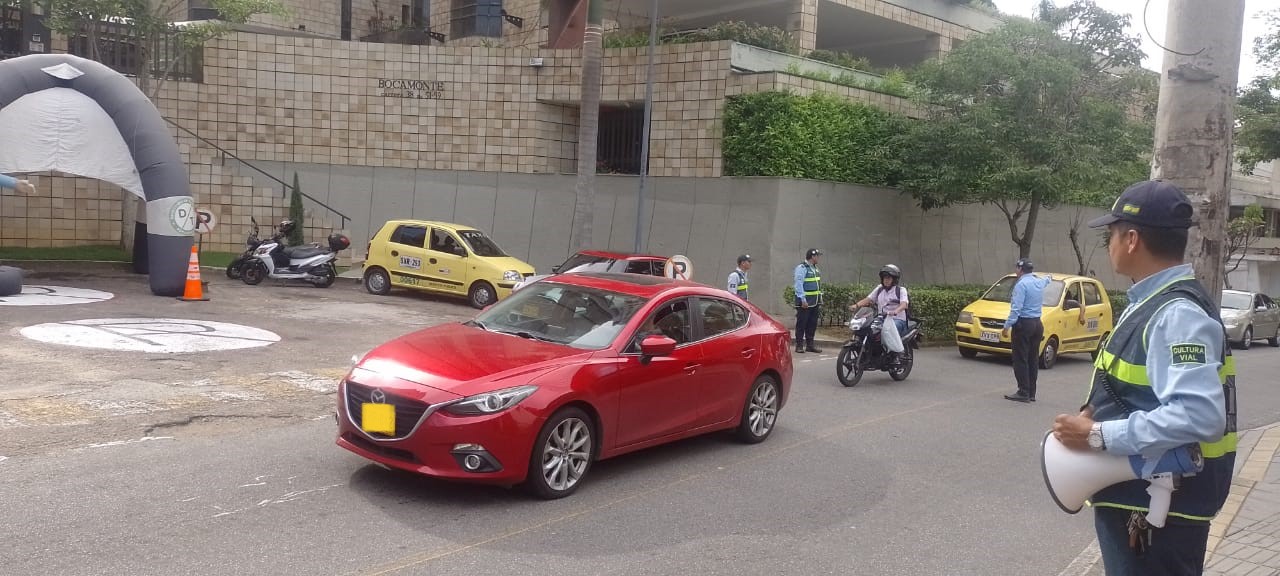 Autoridades intensifican los controles de tránsito en Bucaramanga.