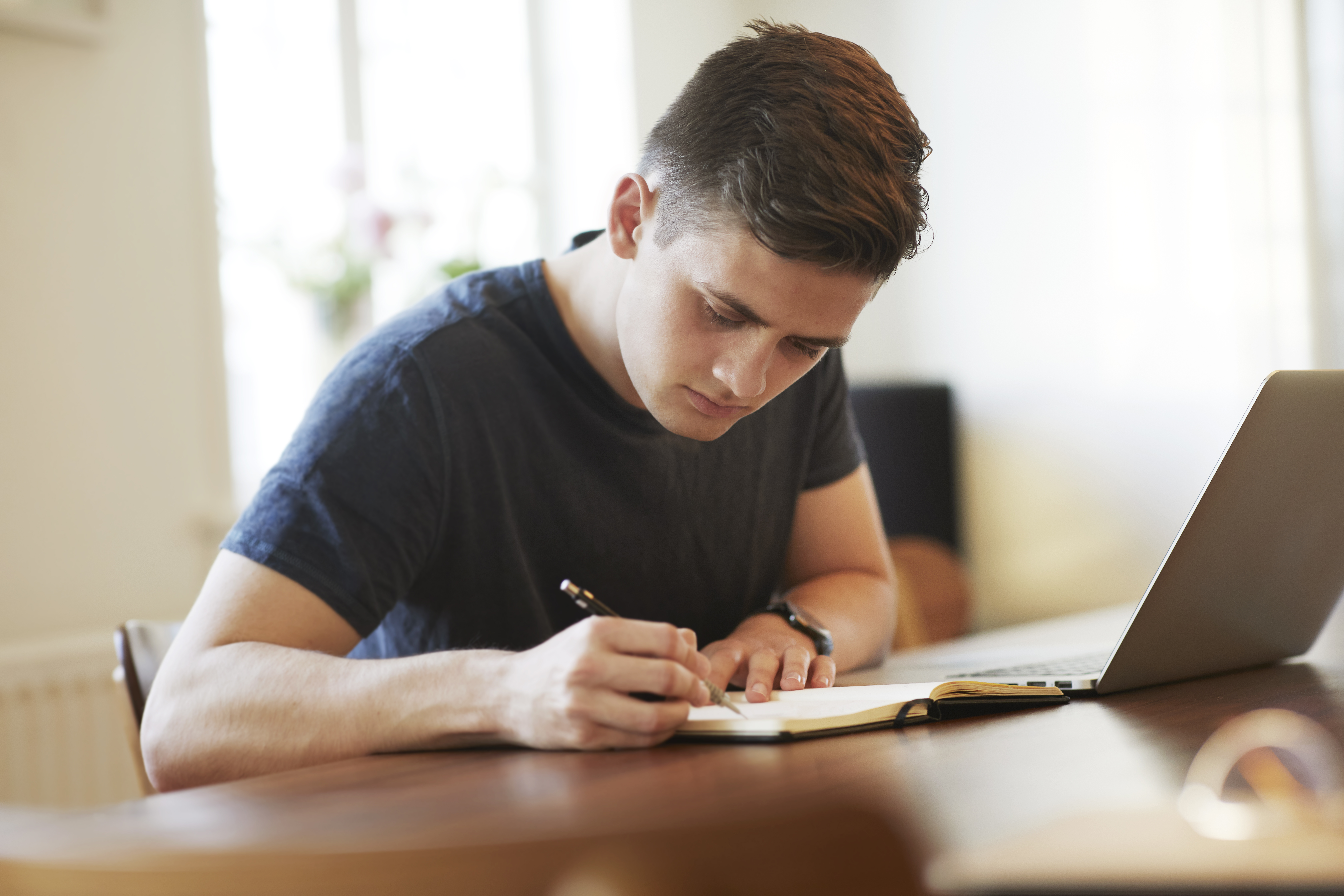 Las becas disponibles con el Icetex para hacer maestrías, doctorados e investigación ¿Cómo aplicar?