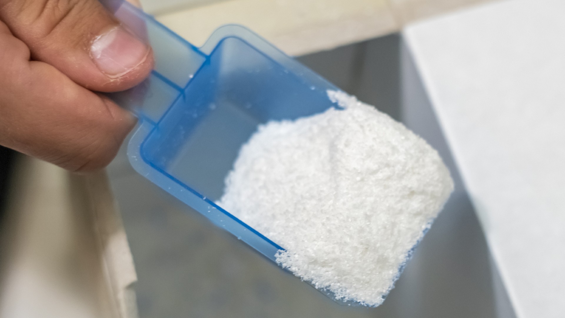 Cómo limpiar los muebles de tela con bicarbonato de sodio?