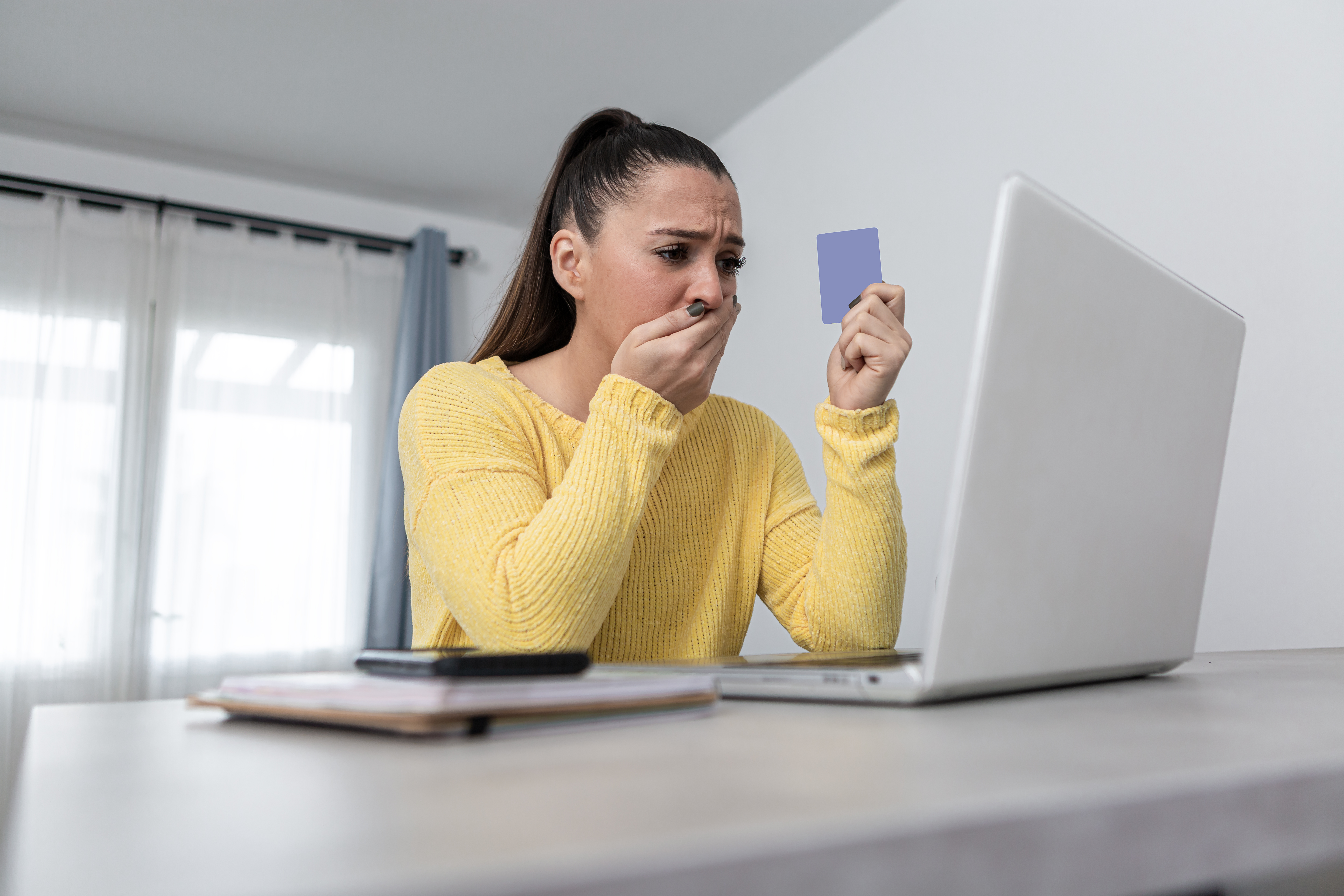 Las estafas por internet son un problema común que afecta a los usuarios.