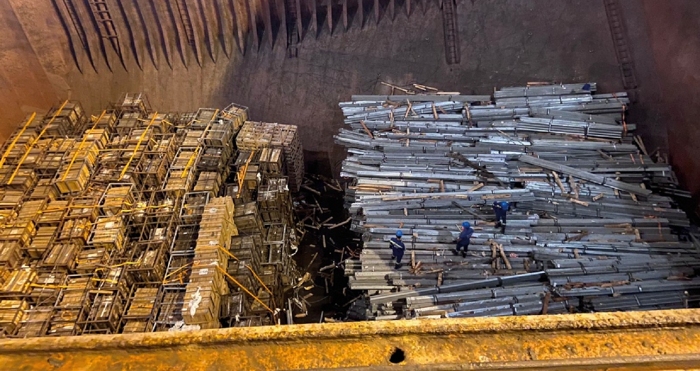 Se completaron 13.000 toneladas recibidas, que equivale, aproximadamente, al 50 % del total de la estructura necesaria para la construcción de las líneas del proyecto Colectora.