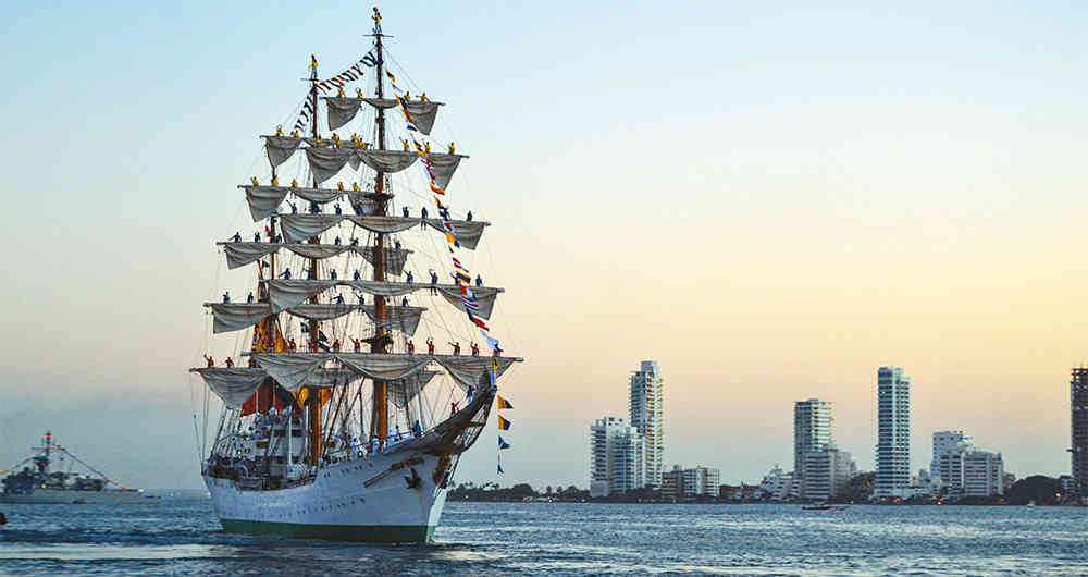 Armada Nacional en la bahia de Cartagena