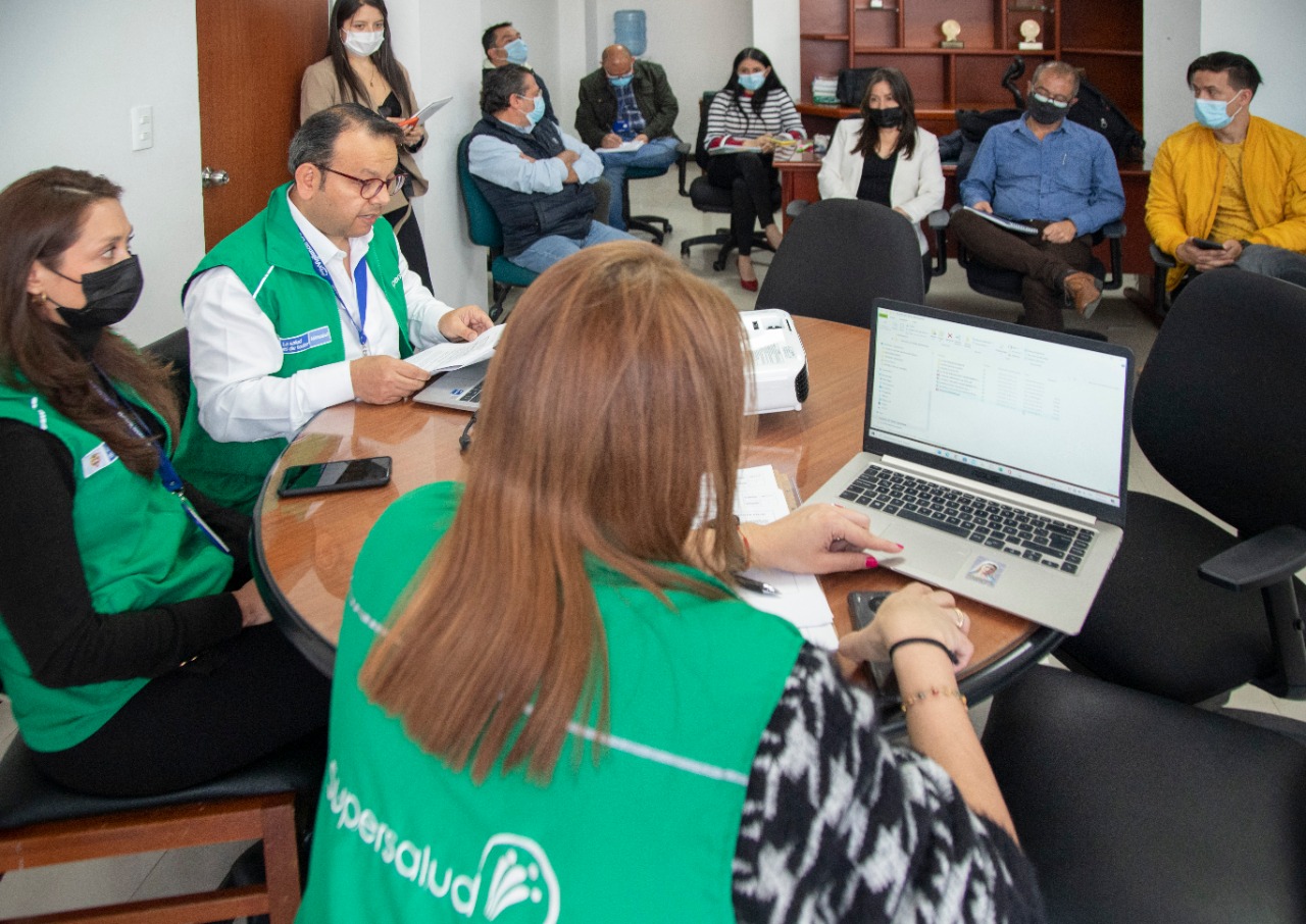 La decisión de la SuperSalud obedece al deterioro de los indicadores financieros y a la deficiente prestación de servicios a los usuarios en Valle, Nariño, Putumayo y Cauca.