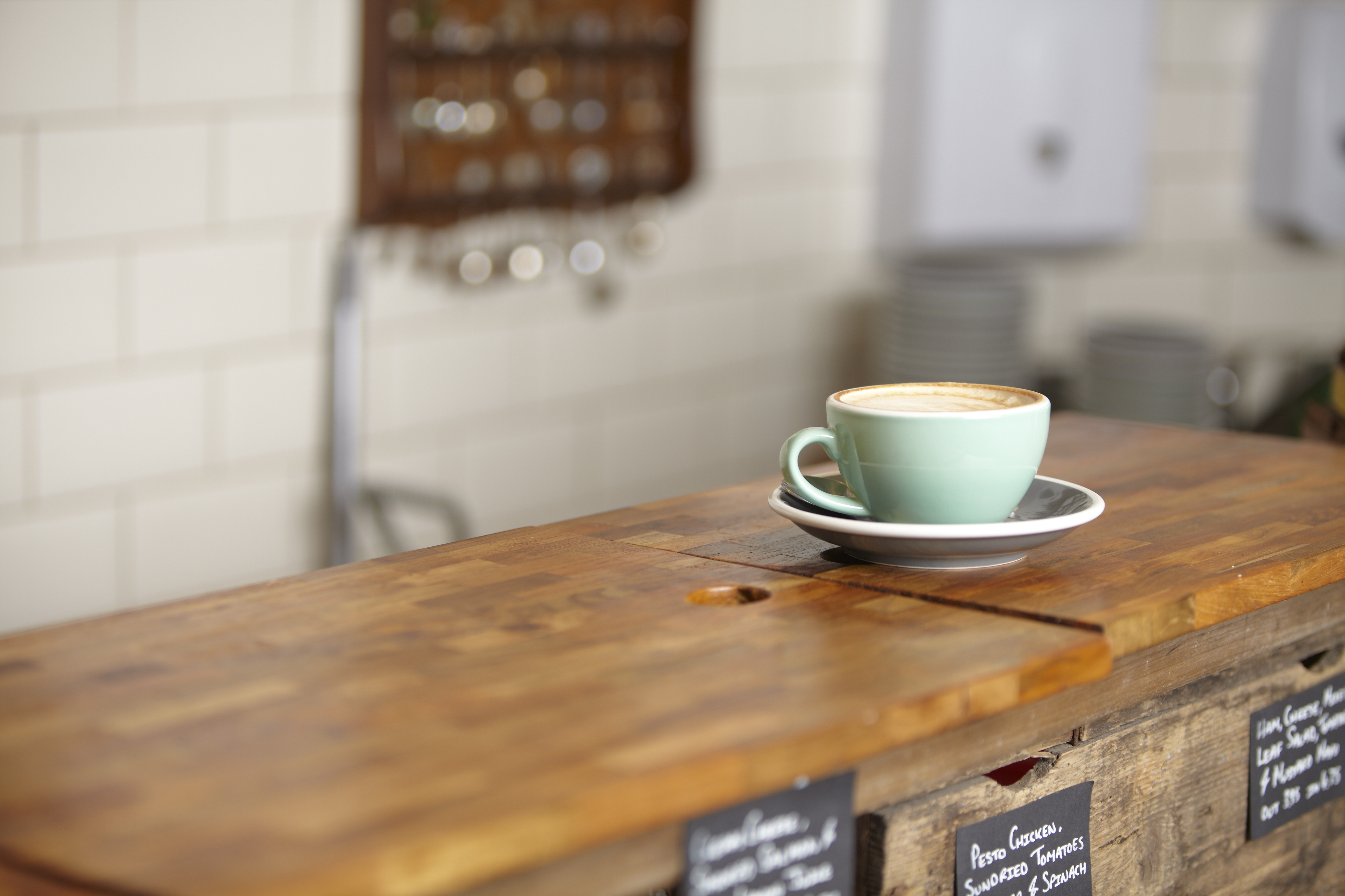 Qué pasa si tomo café con aceite de coco en las mañanas? – El Financiero