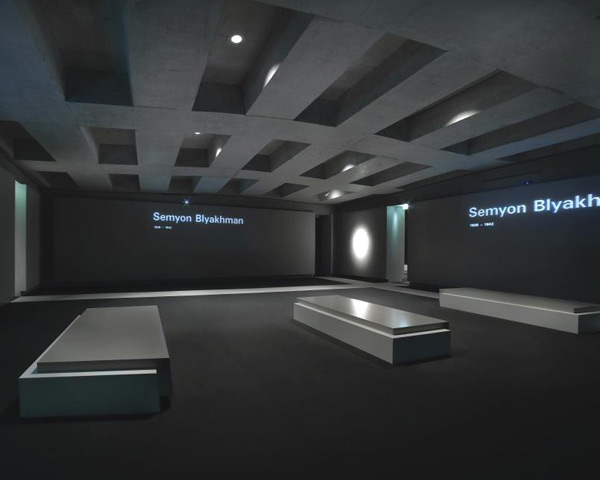La Sala de los nombres, en el subterráneo del Monumento en memoria de los judíos asesinados de Europa, en Berlín (Alemania).
Foto suministrada por © Foundation Memorial © Stiftung Denkmal, Foto: Marko Priske