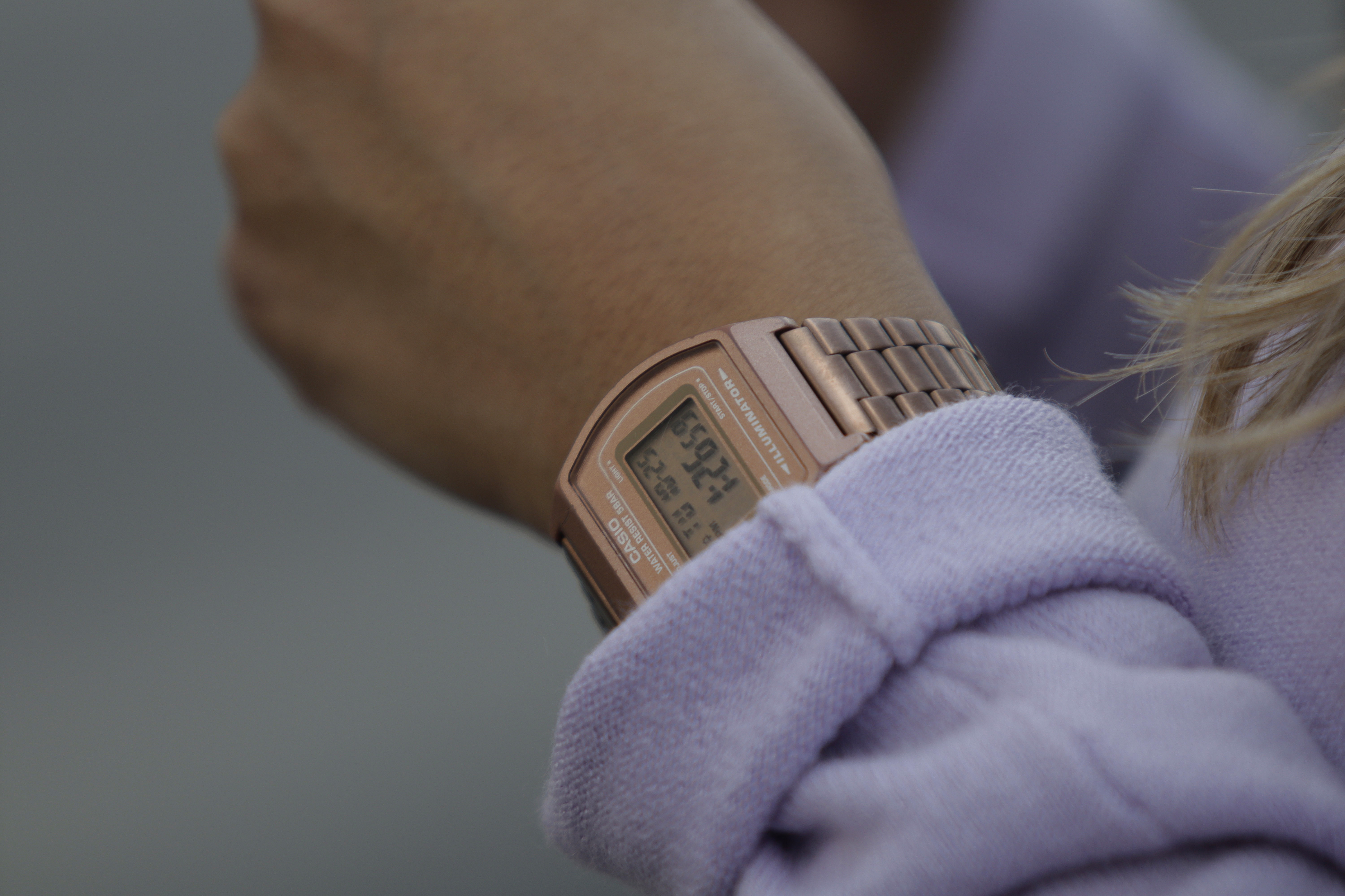 De Pulsera En Que Mano Va Puesto El Reloj De Mujer EN QUÉ BRAZO SE PONE EL RELOJ Y POR QUÉ? Relojería Mon Regal