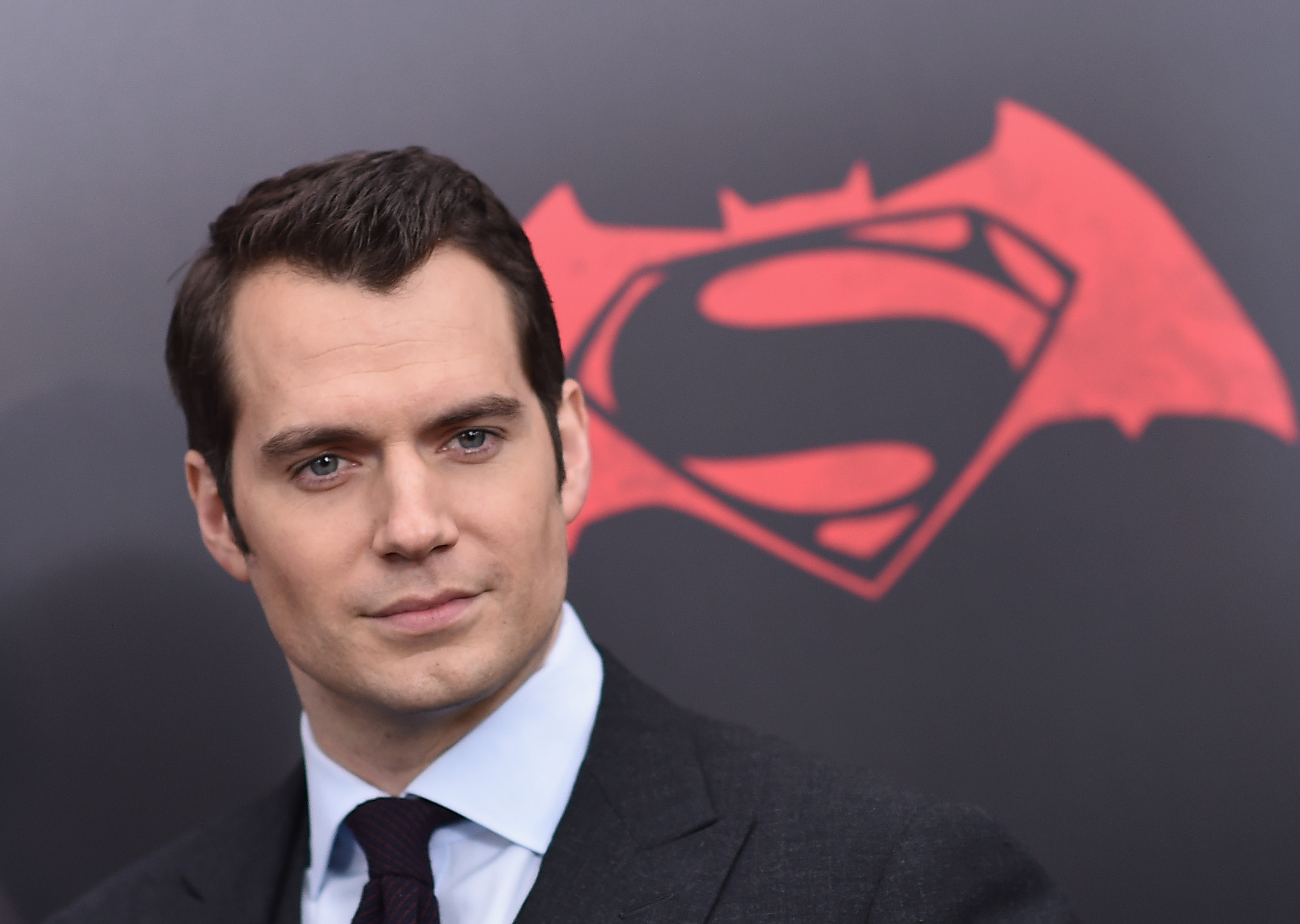 HZ  5 atores que podem substituir Henry Cavill como Superman nos