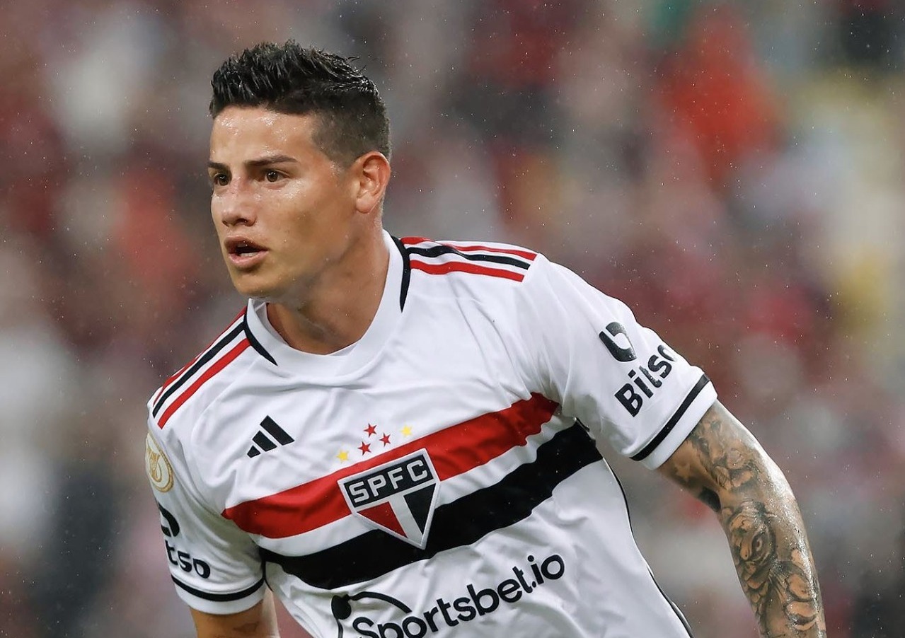 James Rodríguez debutó con su nuevo club ante Flamengo.